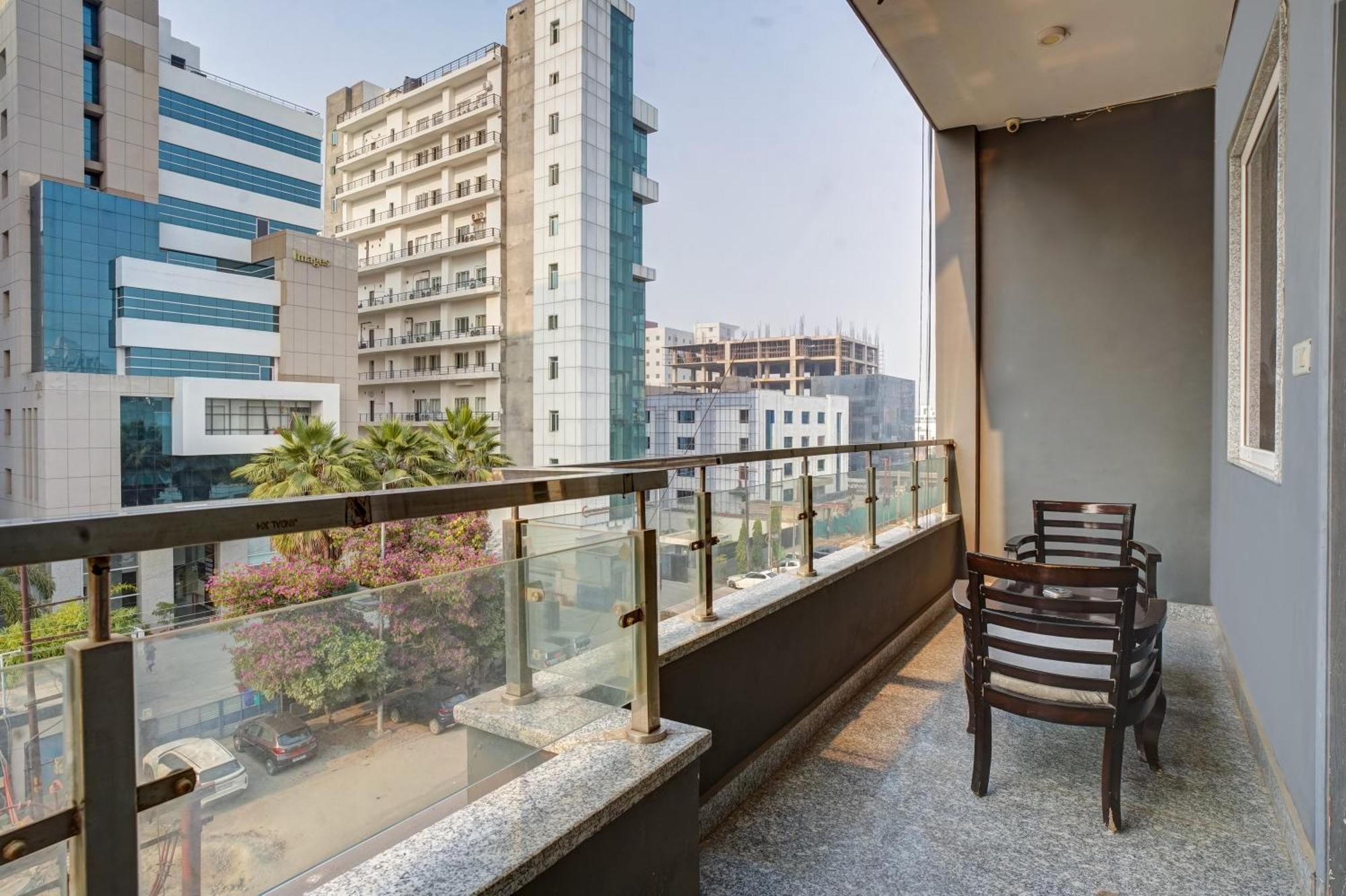 Hotel Noida Express Exterior foto