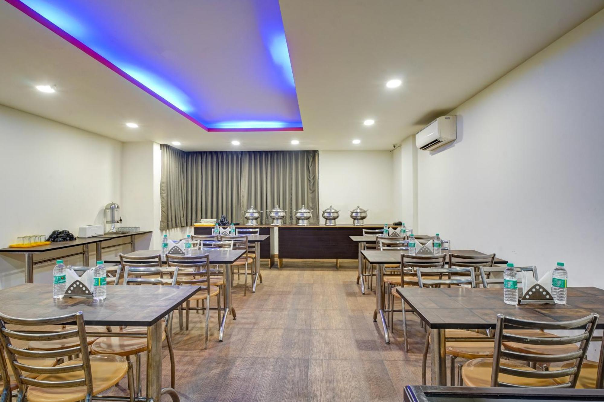 Hotel Noida Express Exterior foto